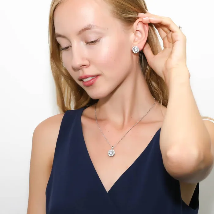 Necklaces BERRICLE Flower Halo CZ Necklace in Sterling Silver
